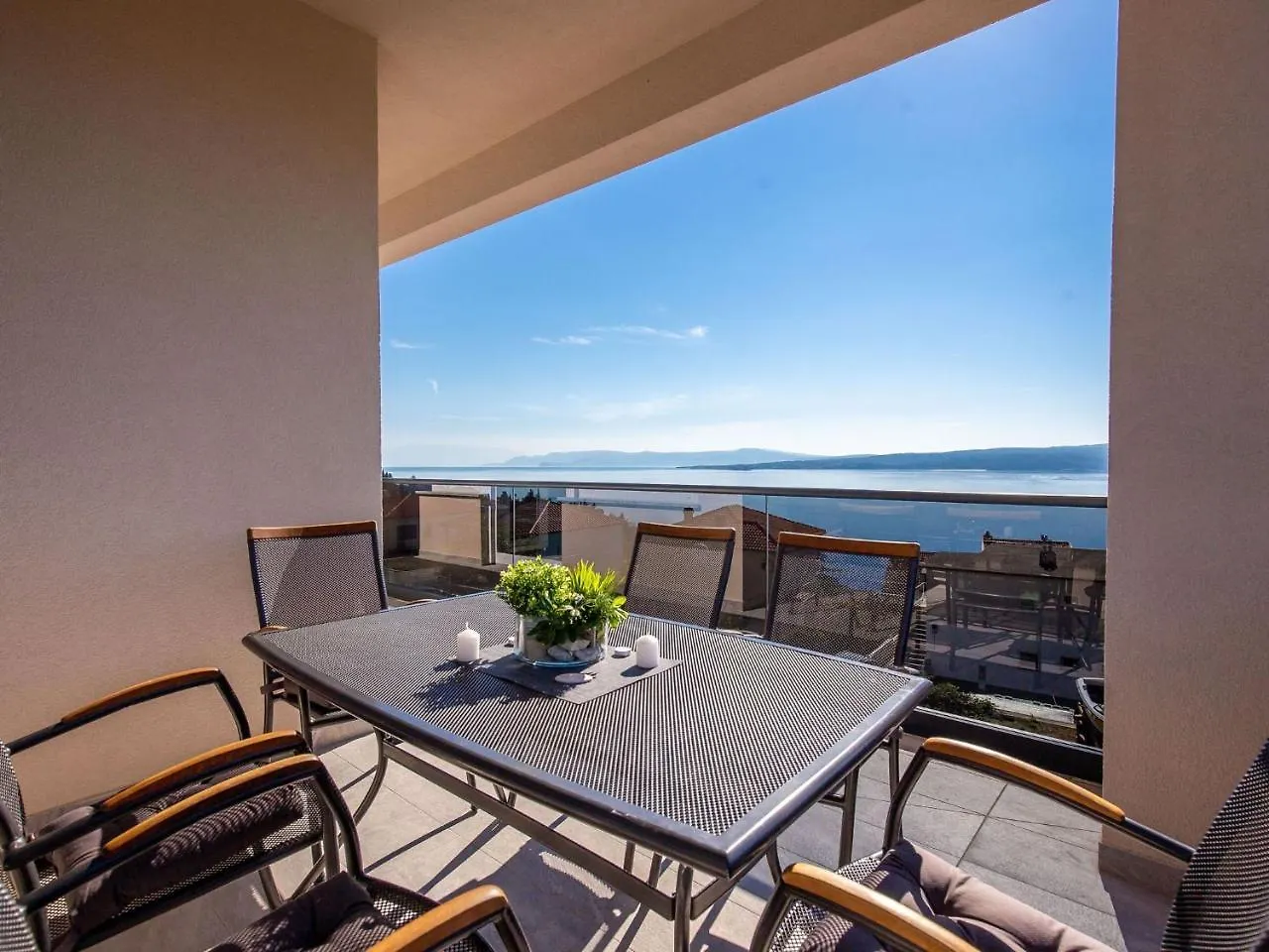 Spacious Apartment With Swimming Pool And Bubble Bath Sea View ! Dramalj Croatia
